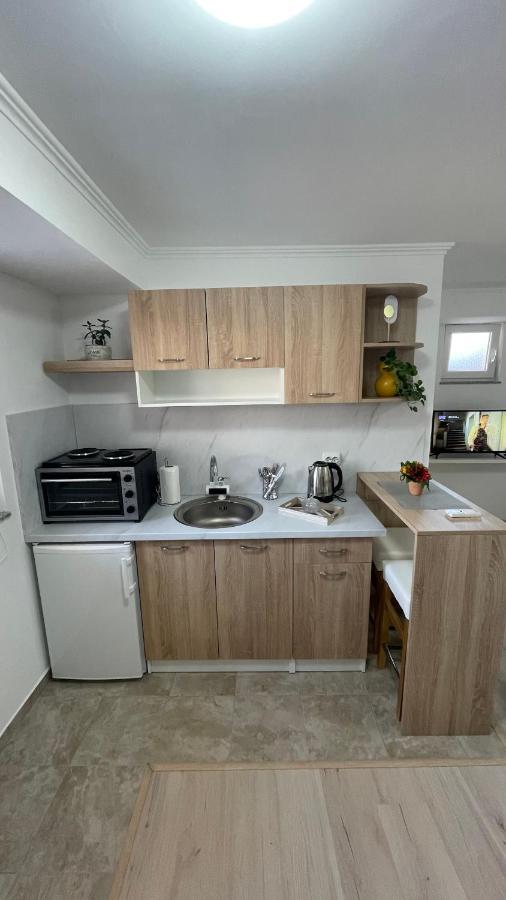 טרביניה Apartman Mim מראה חיצוני תמונה