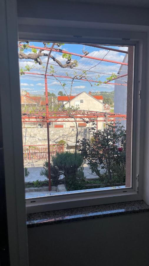 טרביניה Apartman Mim מראה חיצוני תמונה