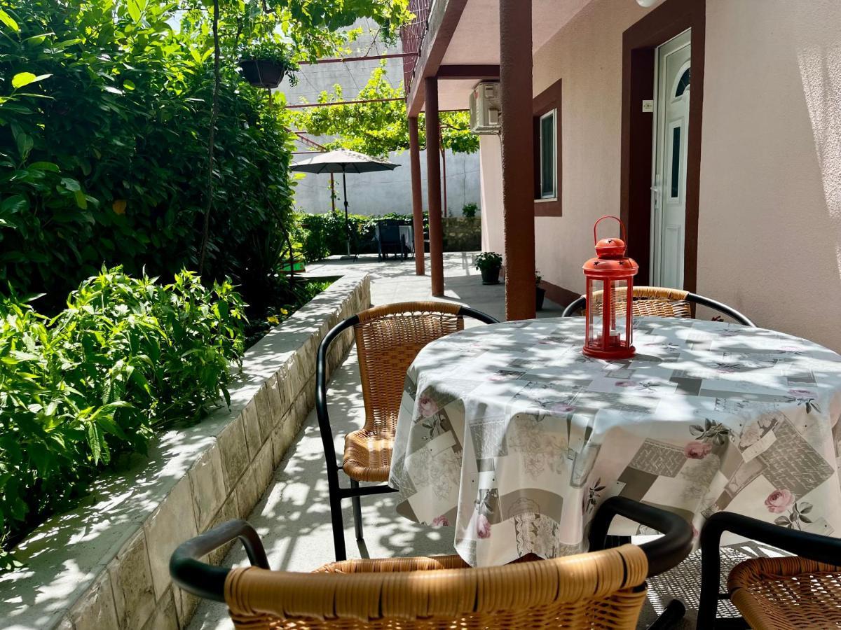טרביניה Apartman Mim מראה חיצוני תמונה